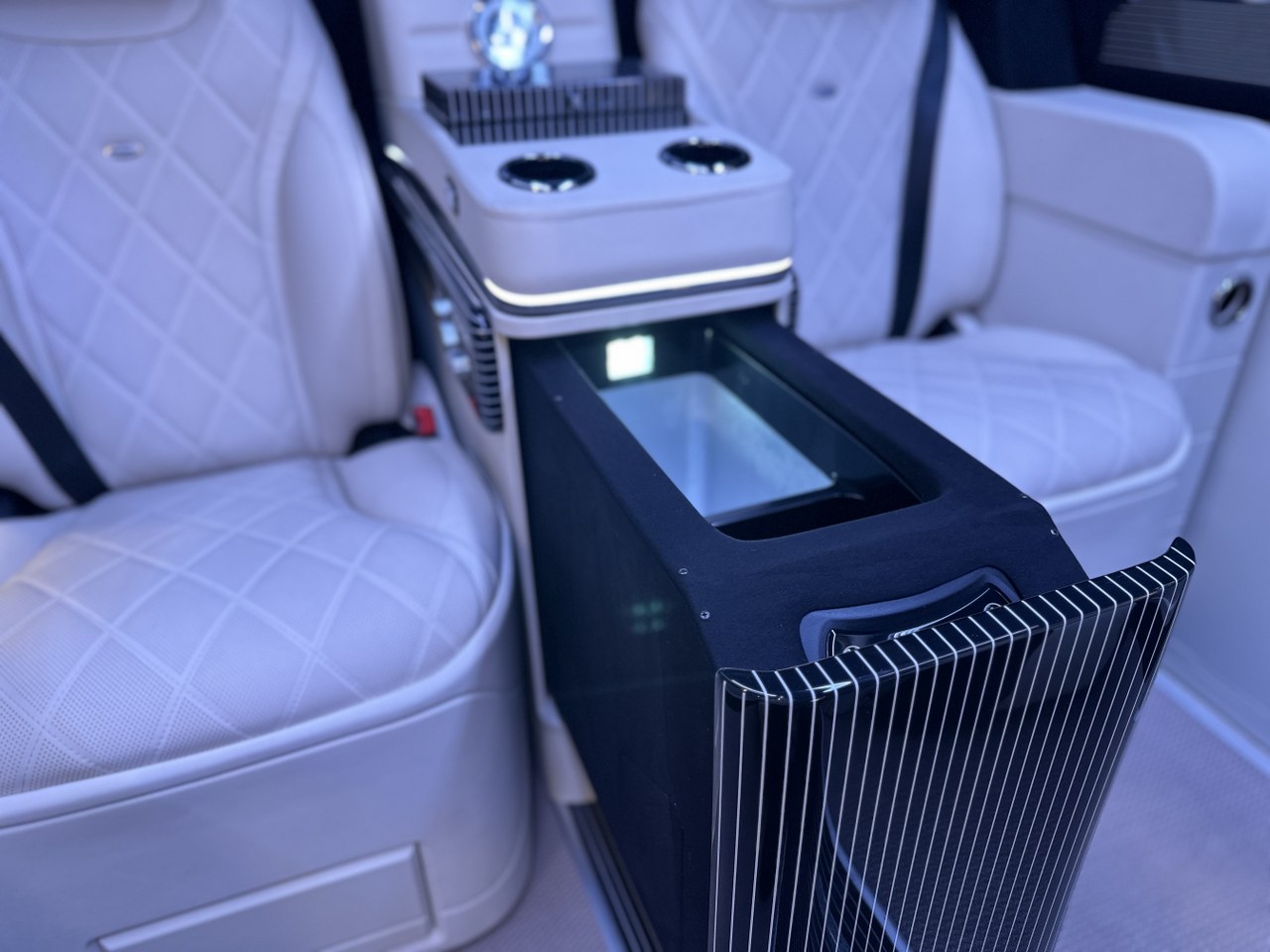 MERCEDES SPLİNTERJETVAN BUSİNESS  galerisi